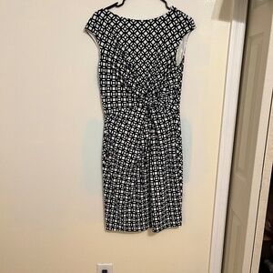 Black & White Geometric Twist-Front Sheath Dress